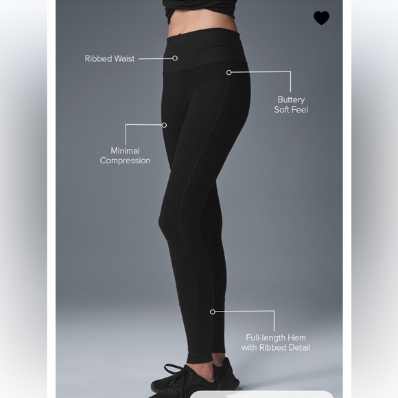ALO Yoga Black Leggings - Picture 2 of 12